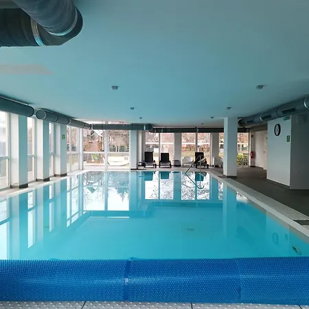 Lejlighedshotel Fresh Garden Wellness 2 Em 6 Siófok