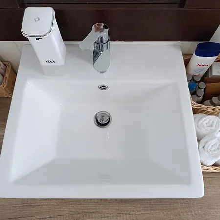 Fresh Garden Wellness 2 Em 6 Lejlighedshotel Siófok