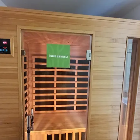 Fresh Garden Wellness 2 Em 6 * Siófok
