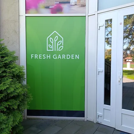 Fresh Garden Wellness 2 Em 6 4* Siófok
